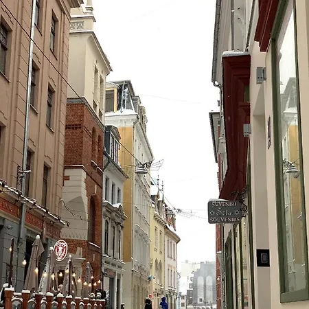 شقة Stylish New In Old Town - Centre, Self Check-in, Walkable To Major Attractions ريغا
