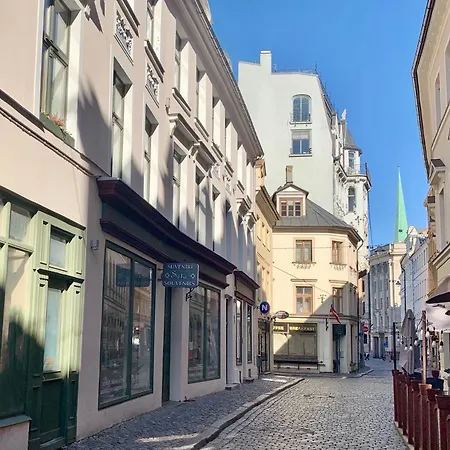 Stylish New In Old Town - Centre, Self Check-in, Walkable To Major Attractions