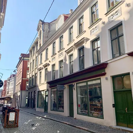 Stylish New In Old Town - Centre, Self Check-in, Walkable To Major Attractions