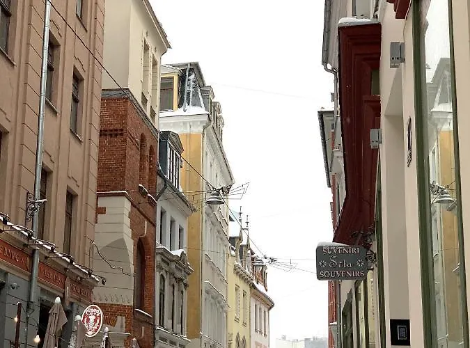 Apartment Stylish New In Old Town - Centre, Self Check-in, Walkable To Major Attractions Riga