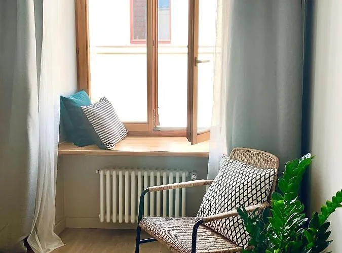 Daire Stylish New In Old Town - Centre, Self Check-in, Walkable To Major Attractions *