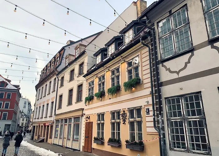 Stylish New In Old Town - Centre, Self Check-in, Walkable To Major Attractions