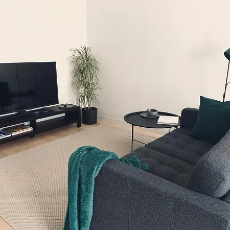 Stylish New In Old Town - Centre, Self Check-in, Walkable To Major Attractions Apartment